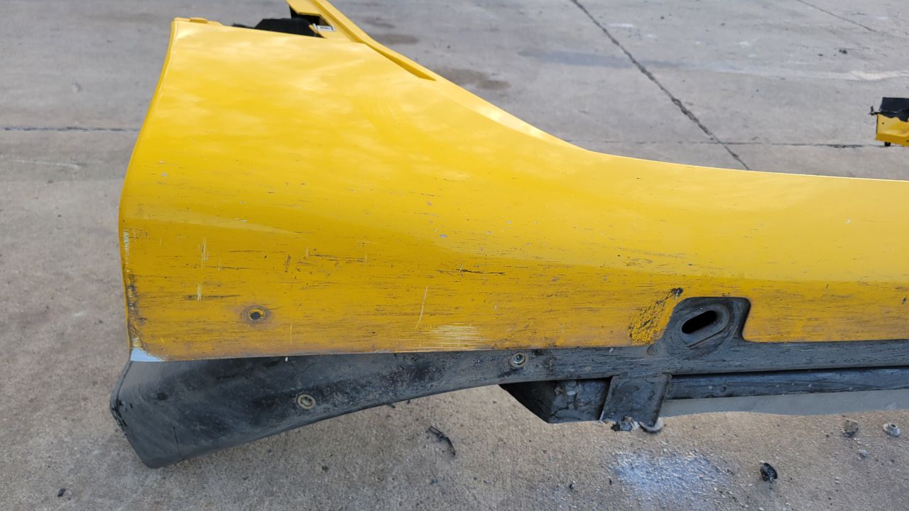 2000 CORVETTE RH ROCKER PANEL SIDE APERTURE YELLOW 30942 - image 17