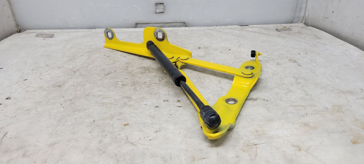 2010 CAMARO TRUNK DECKLID HINGES PAIR LH RH YELL 30978 - image 2