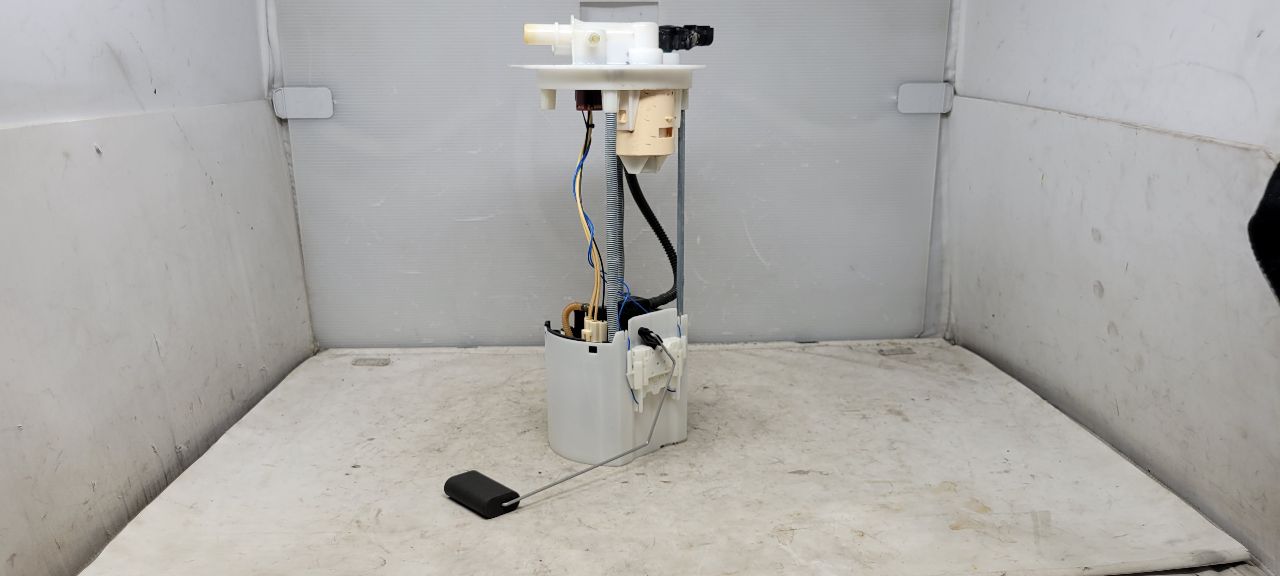 IN TANK FUEL PUMP 5'9" FJW 42K MI 30995 - image 5