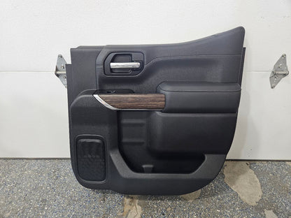 2020 SILVRDO15 REAR RH DOOR PANEL HIGH COUNTRY BLAC 31021 - image 1