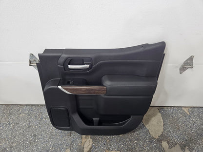 2020 SILVRDO15 REAR RH DOOR PANEL HIGH COUNTRY BLAC 31021 - image 4