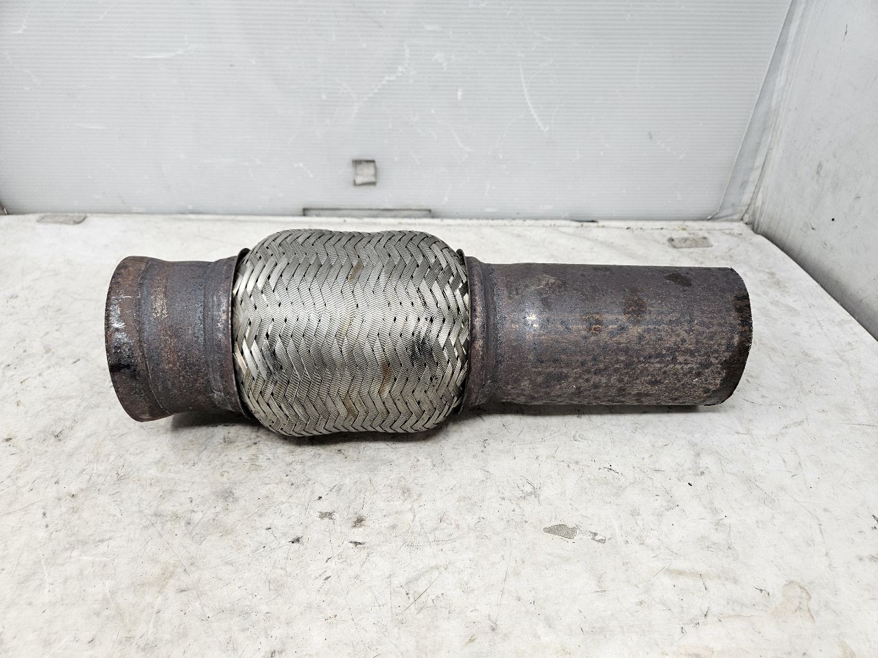 2020 SILVRDO15 OEM CATBACK EXHAUST FLANGE 3.5" 31029 - image 1