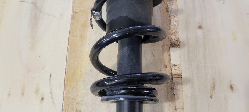 2020 SILVERADO FRONT STRUT 43K MILES 84721643 31034 - image 1