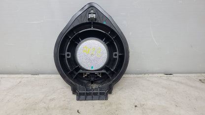 2020 SILVRDO15 REAR DOOR BOSE SPEAKER 84709306 31065 - image 5