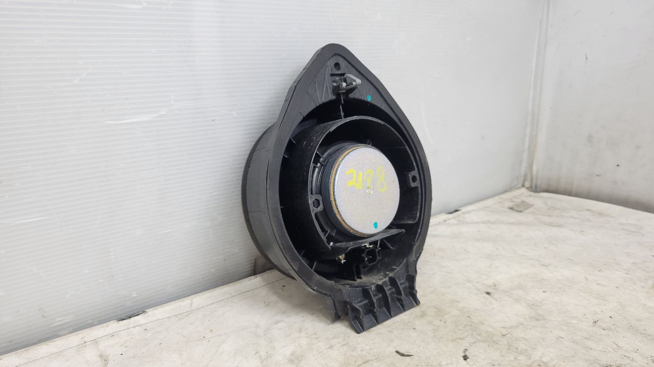 2020 SILVRDO15 REAR DOOR BOSE SPEAKER 84709306 31065 - image 7