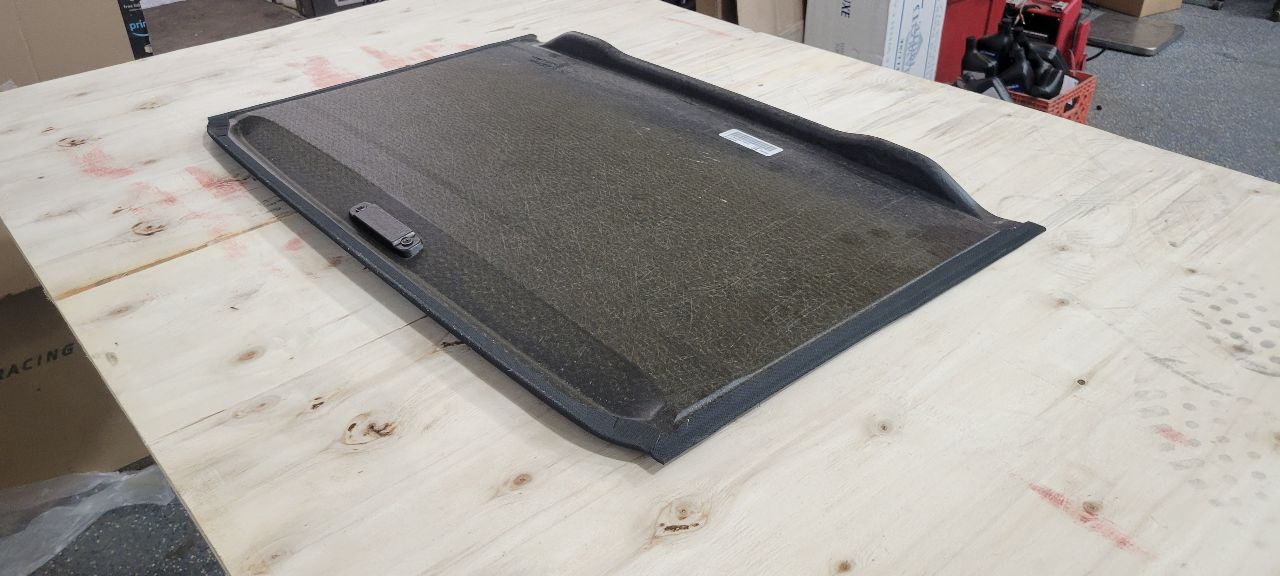 2020 SILVRDO15 SUN ROOF SHADE OEM JET BLACK 31066 - image 17
