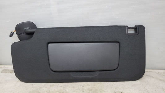 2020 SILVRDO15 LH SUN VISOR BLACK LIGHTED 84657816 31067 - image 1