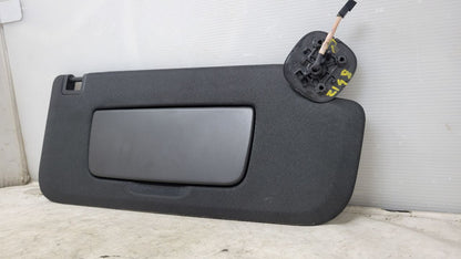 2020 SILVRDO15 RH PASSENGER SUNVISOR BLACK LIGHTED 31068 - image 9