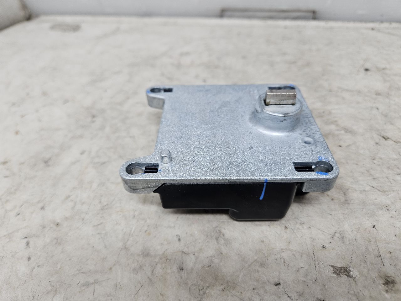 2020 SILVRDO15 STEERING COLUMN LOCK MODULE 13524104 31078 - image 11