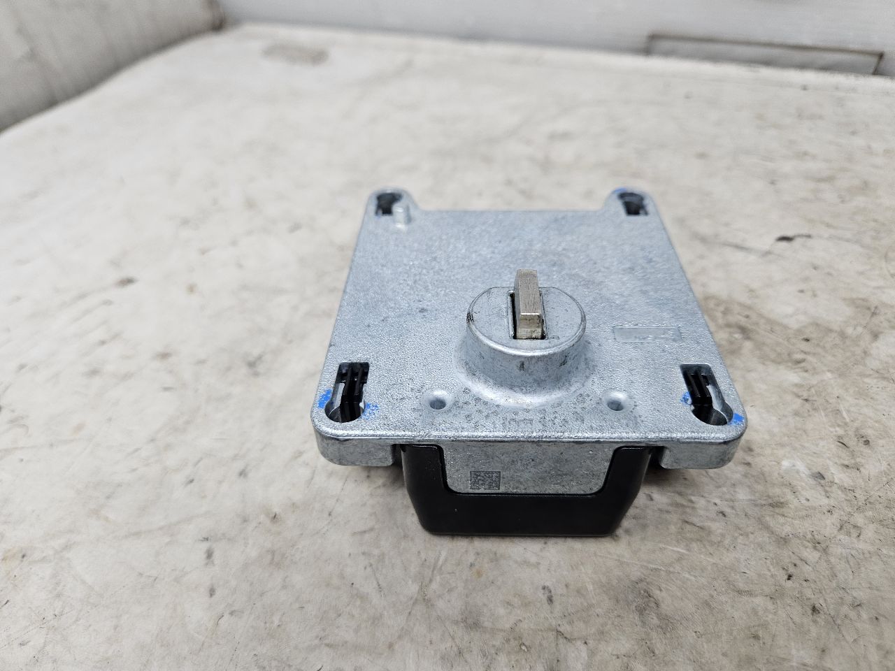 2020 SILVRDO15 STEERING COLUMN LOCK MODULE 13524104 31078 - image 12
