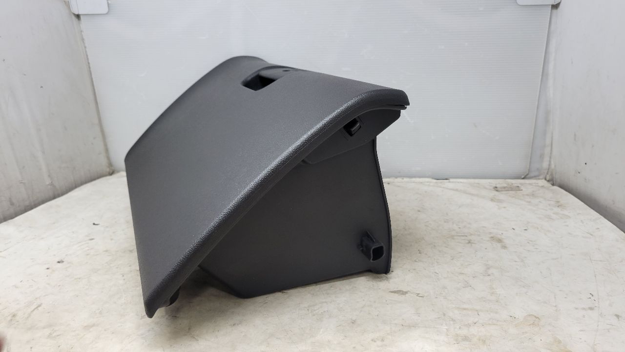 2020 SILVRDO15 LOWER GLOVE BOX JET BLACK 84093881 31086 - image 4