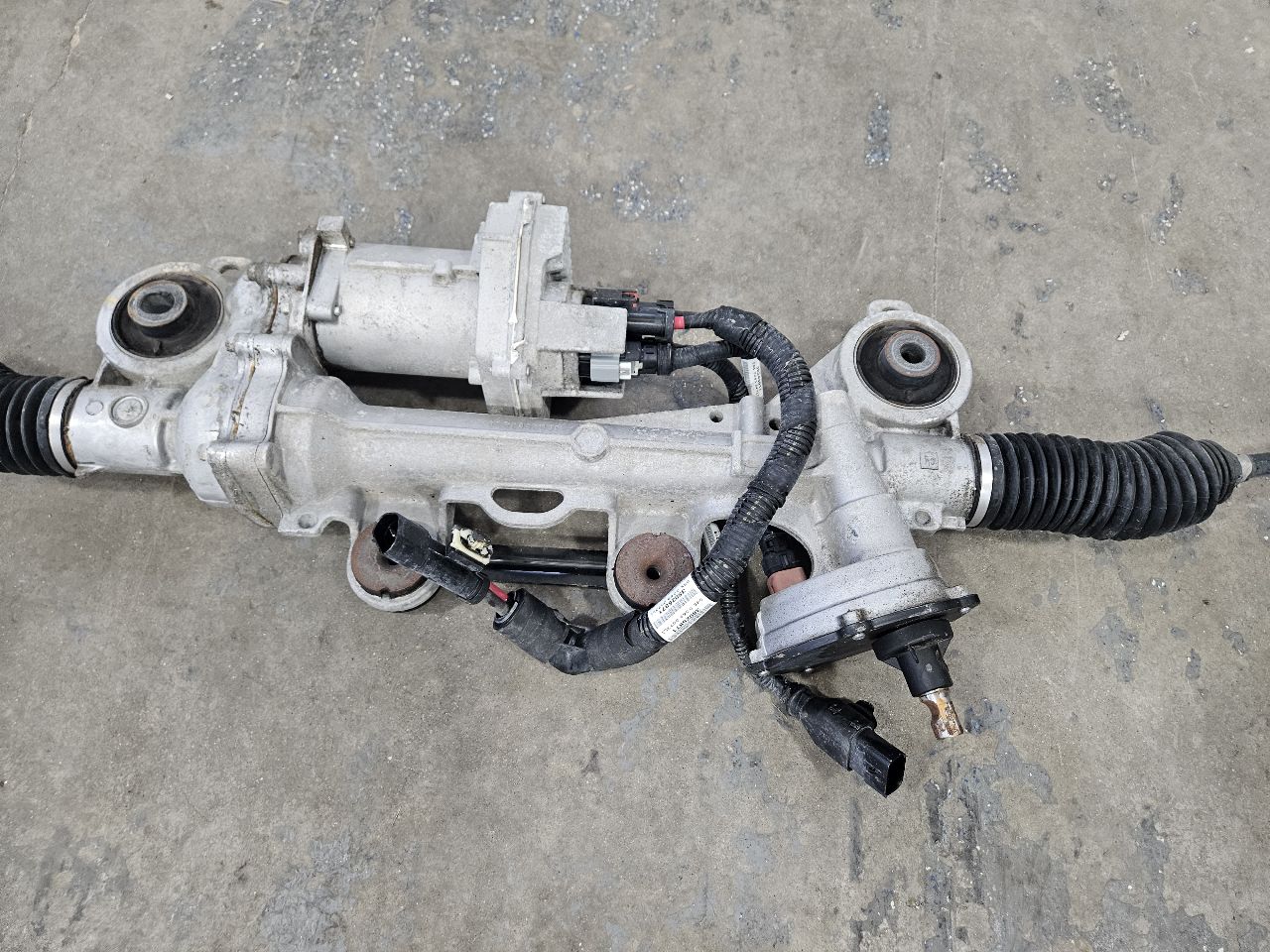 2020 SILVRDO15 STEERING GEAR RACK 43K 84809121 31120 - image 2
