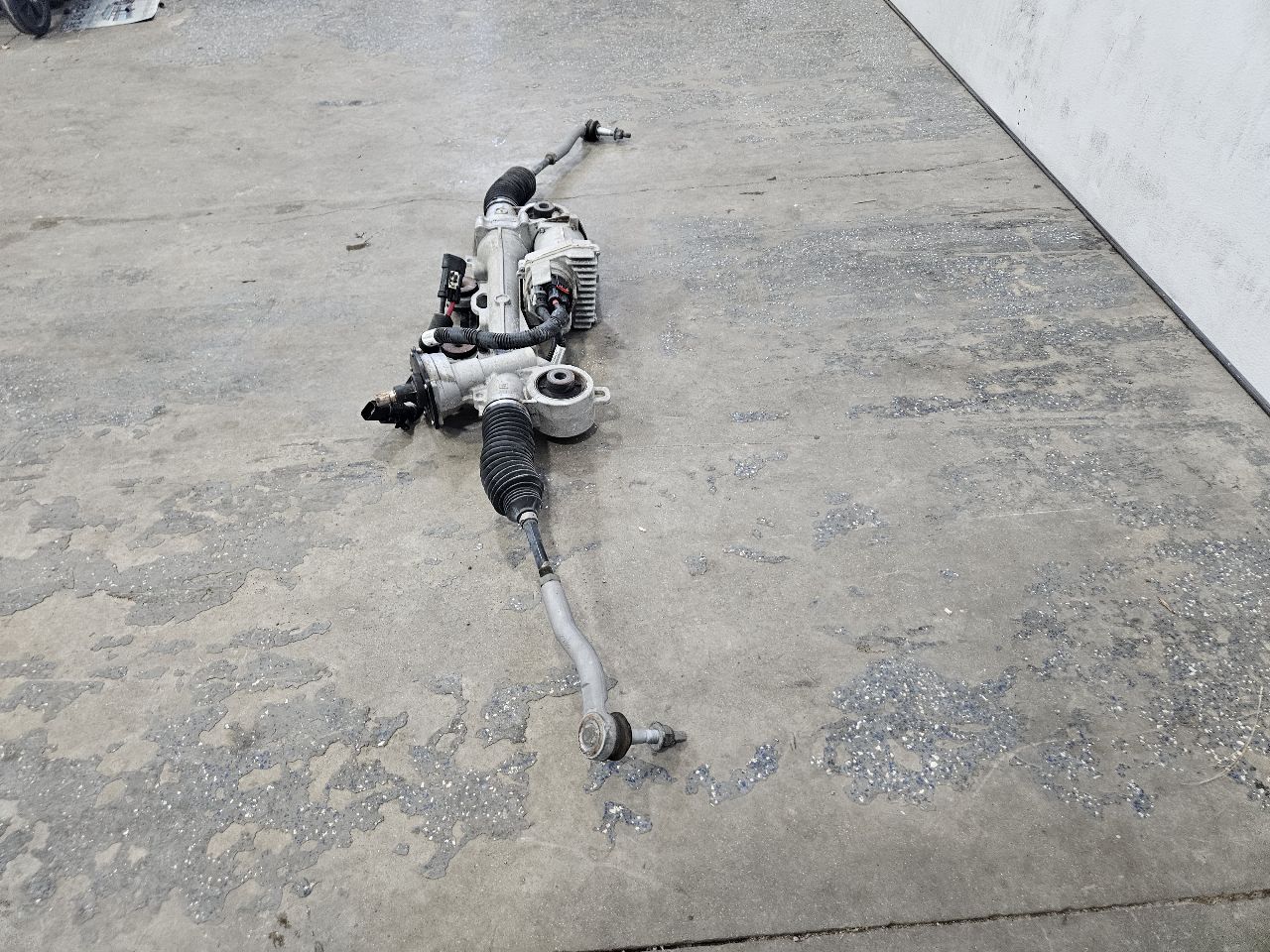 2020 SILVRDO15 STEERING GEAR RACK 43K 84809121 31120 - image 7