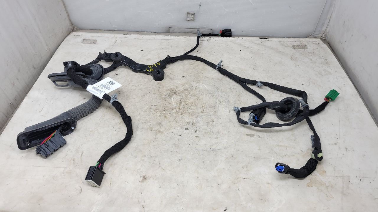 2020 SILVRDO15 LH REAR DOOR WIRING HARNESS 84622387 31131 - image 1