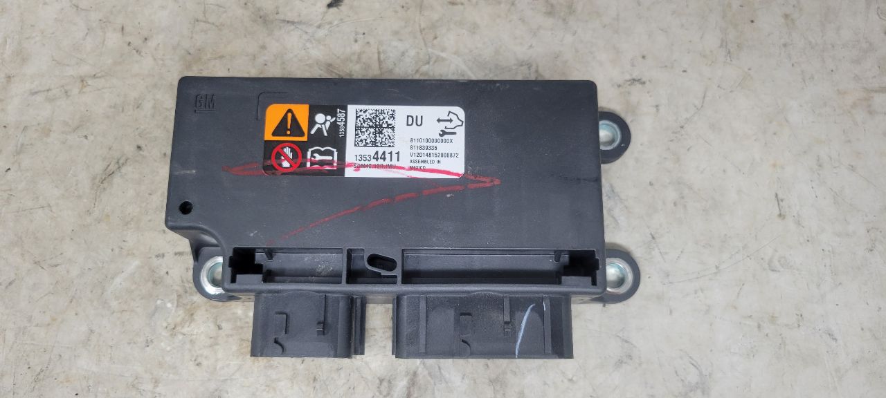 2020 SILVRDO15 CRASH MODULE 13534411 31139 - image 1