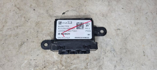 2020 SILVRDO15 DRIVER PARK ASSIST MODULE 84683118 31144 - image 1