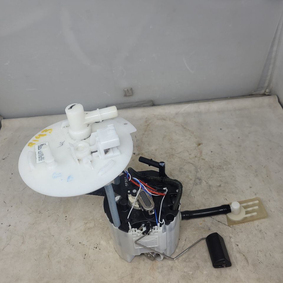 OEM SS 1LE FUEL PUMP 23377987 43K 31170 - image 3