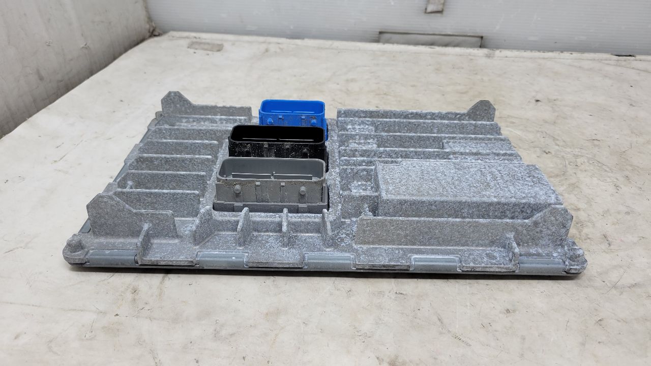2022 SILVRDO15 E90 ECM ENGINE COMPUTER 12705320 31172 - image 4