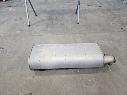 2022 SILVRDO15 OEM 6.2L EXHAUST MUFFLER & VALVE 31182 - image 4