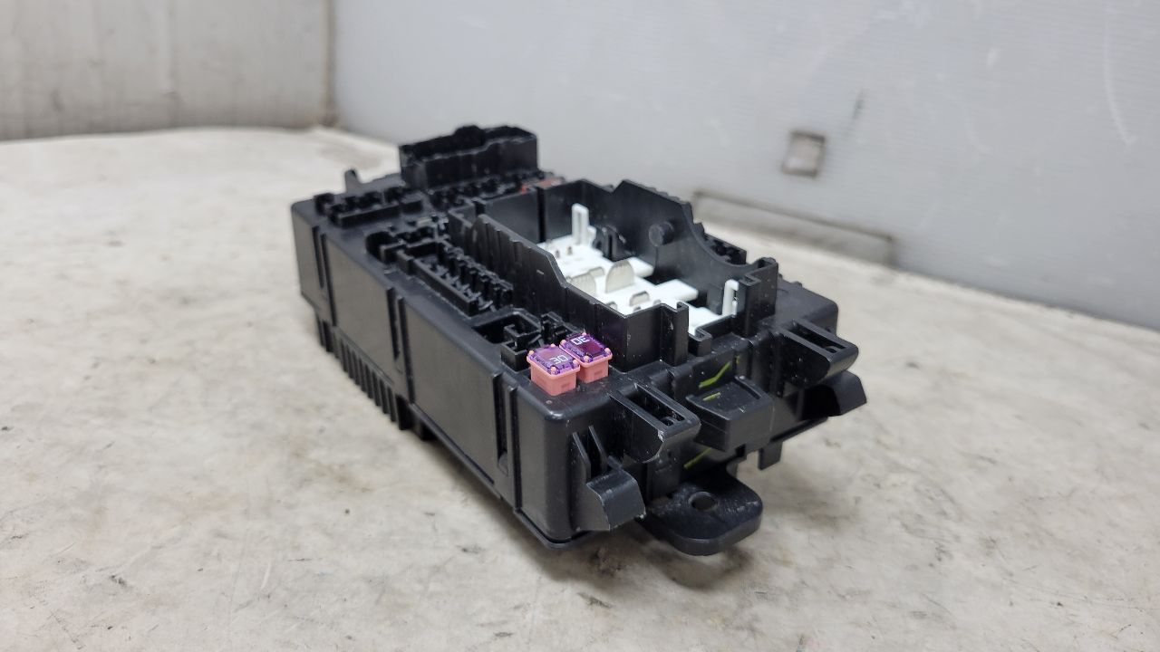 2022 SILVRDO15 RH DASH FUSE BOX JUNCTION 86774332 31197 - image 5