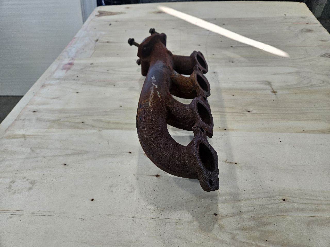 2022 SILVRDO15 LH EXHAUST MANIFOLD 6.2L L87 31215 - image 5