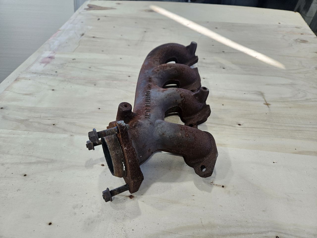 2022 SILVRDO15 LH EXHAUST MANIFOLD 6.2L L87 31215 - image 6