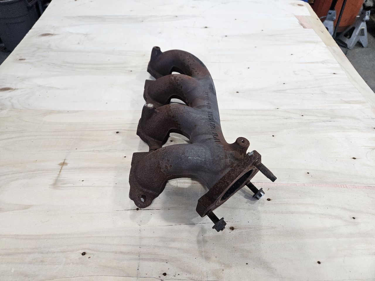 2022 SILVRDO15 RH SIDE EXHAUST MANIFOLD 6.2L L87 31216 - image 5