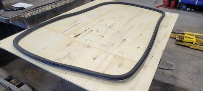 2022 SILVRDO15 REAR DOOR WEATHERSTRIPPING LH OR RH 31221 - image 5