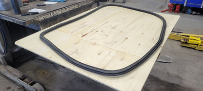 2022 SILVRDO15 REAR DOOR WEATHERSTRIPPING LH OR RH 31221 - image 14