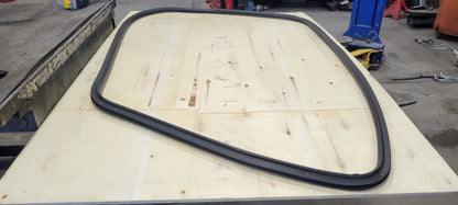 2022 SILVRDO15 REAR DOOR WEATHERSTRIPPING LH OR RH 31222 - image 6