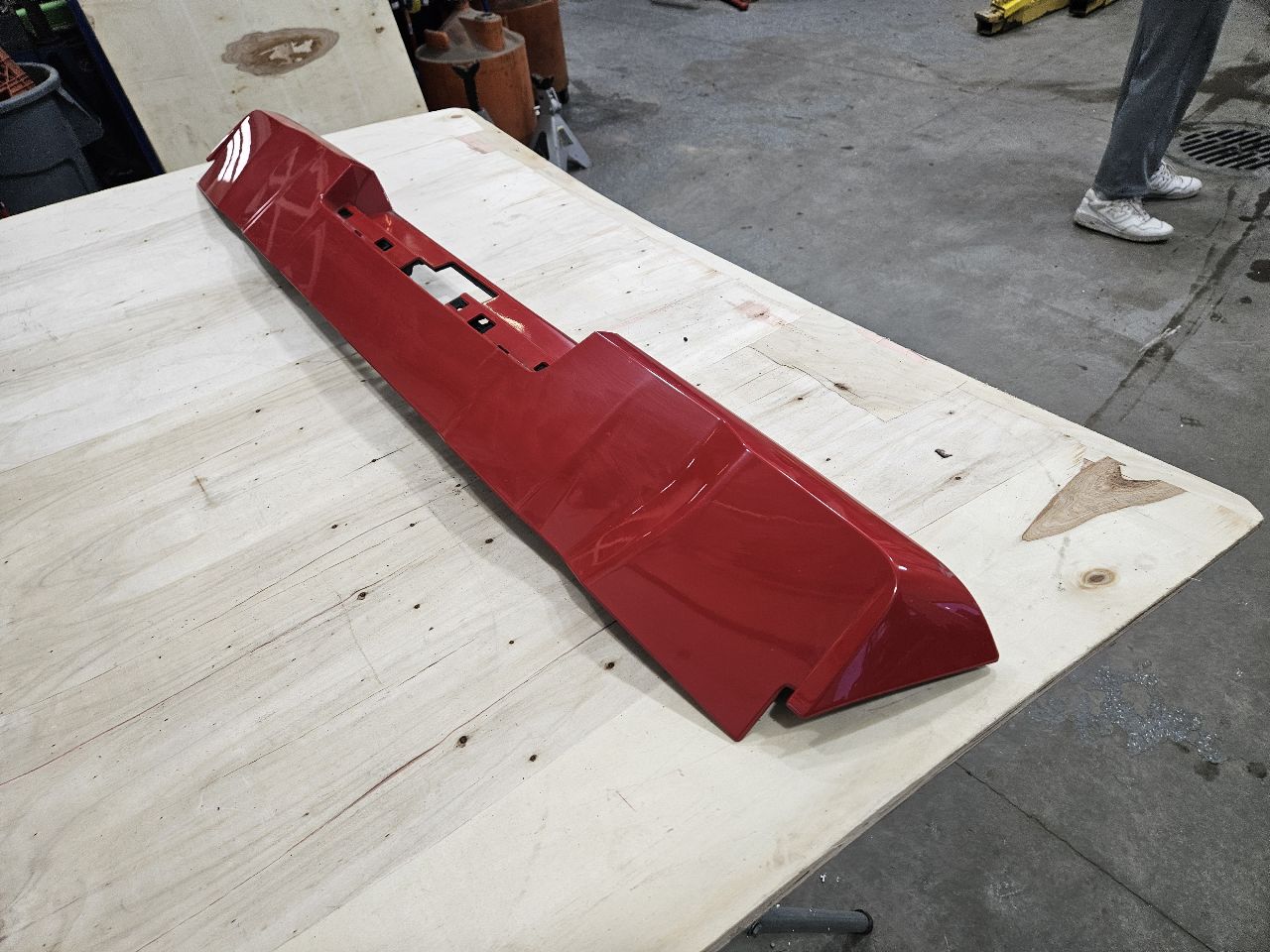 2022 SILVRDO15 ROOF SPOILER NO LIGHT RED G7C 31229 - image 1