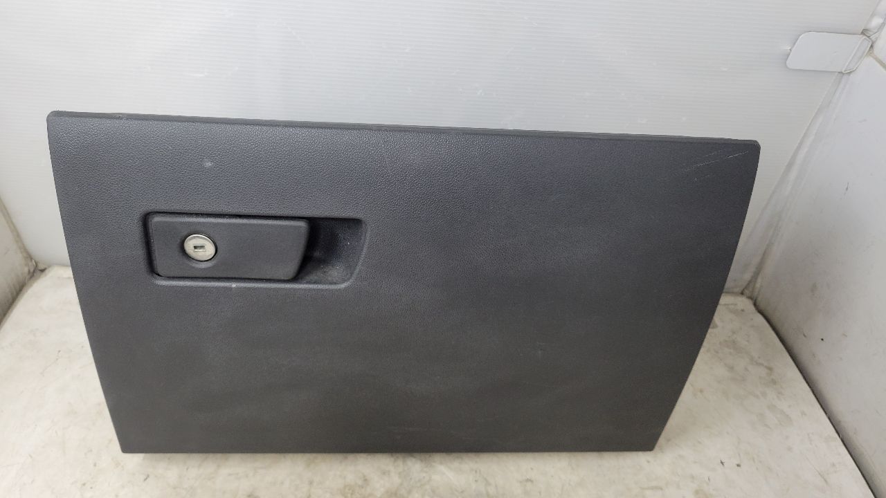 2022 SILVRDO15 LOWER GLOVE BOX COMPARTMENT 85531392 31234 - image 3