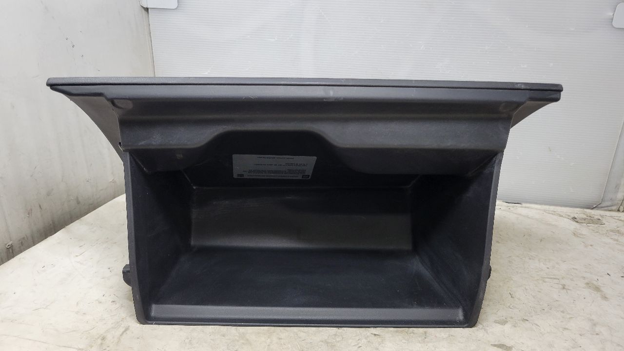 2022 SILVRDO15 LOWER GLOVE BOX COMPARTMENT 85531392 31234 - image 6