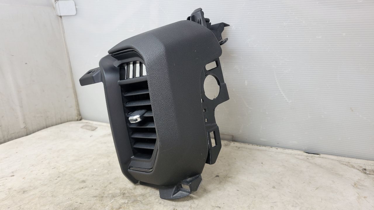 2022 SILVRDO15 RH DASH TRIM & HEATER VENT 87827214 31236 - image 5