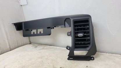 2022 SILVRDO15 CENTER DASH TRIM & VENT 85152719 31241 - image 2