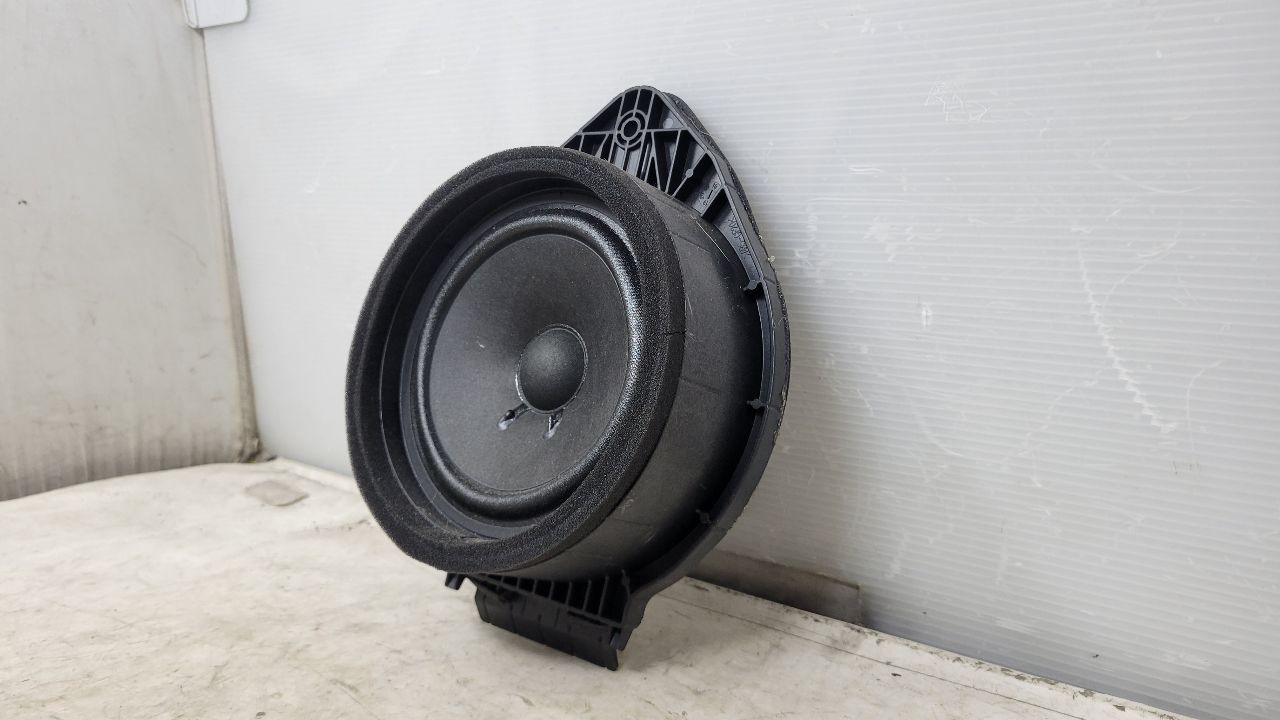 2020 SIERDEN15 REAR DOOR BOSE SPEAKER 84584302 31256 - image 5