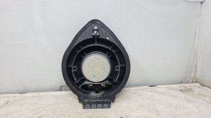 2020 SIERDEN15 REAR DOOR BOSE SPEAKER 84584302 31256 - image 6