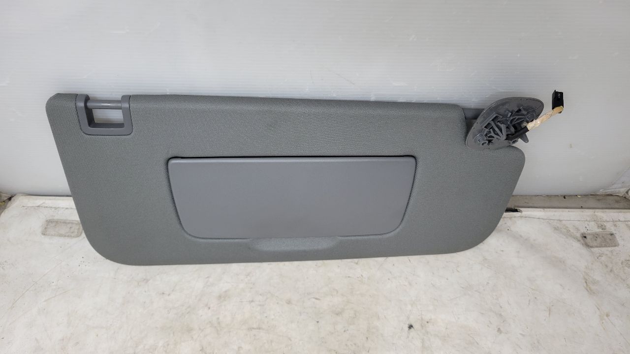 2020 SIERDEN15 RH SUN VISOR LIGHTED DARK ASH GREY 31259 - image 9
