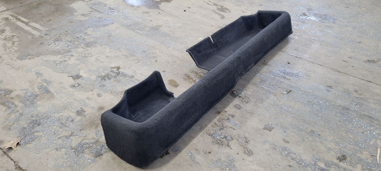 2020 SIERDEN15 OEM CARPET UNDERSEAT CARGO TRAY 31313 - image 3