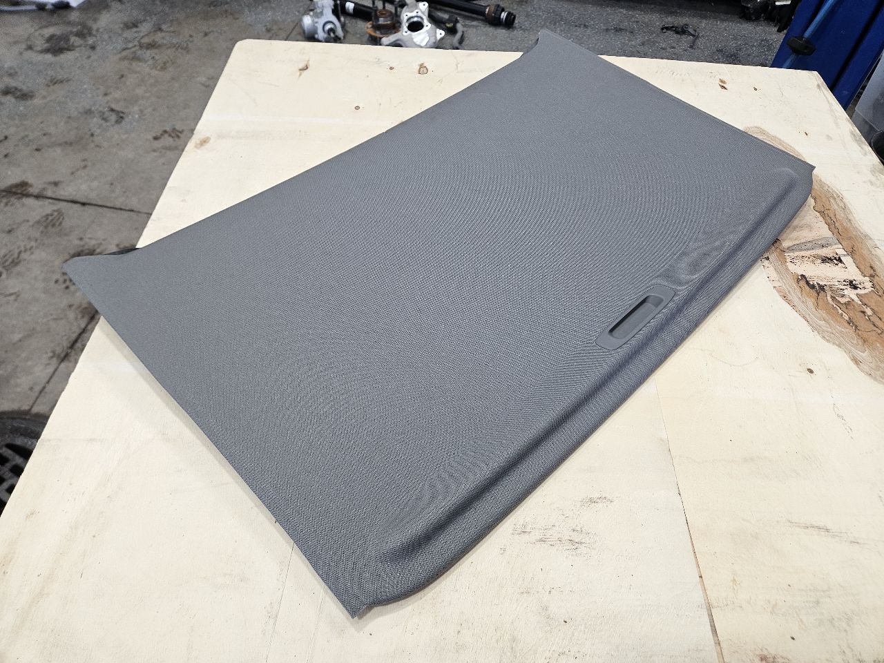 2020 SIERDEN15 SUNROOF SHADE DARK ASH GREY 31323 - image 6