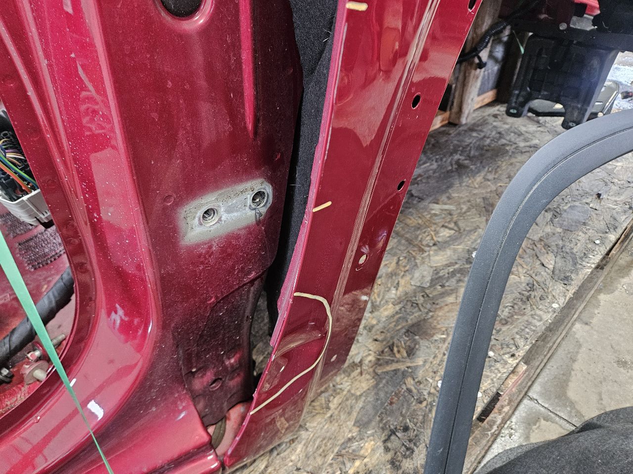 2020 SIERDEN15 GLORY RED GPJ RH FENDER DENT AT BTM 31325 - image 9