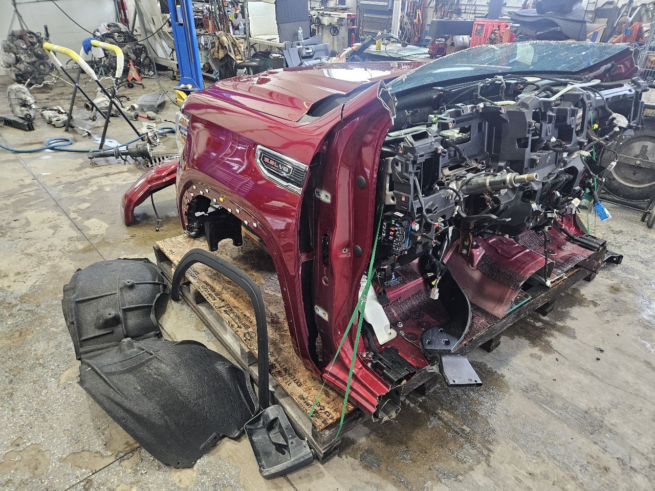 2020 SIERDEN15 GLORY RED GPJ RH FENDER DENT AT BTM 31325 - image 14