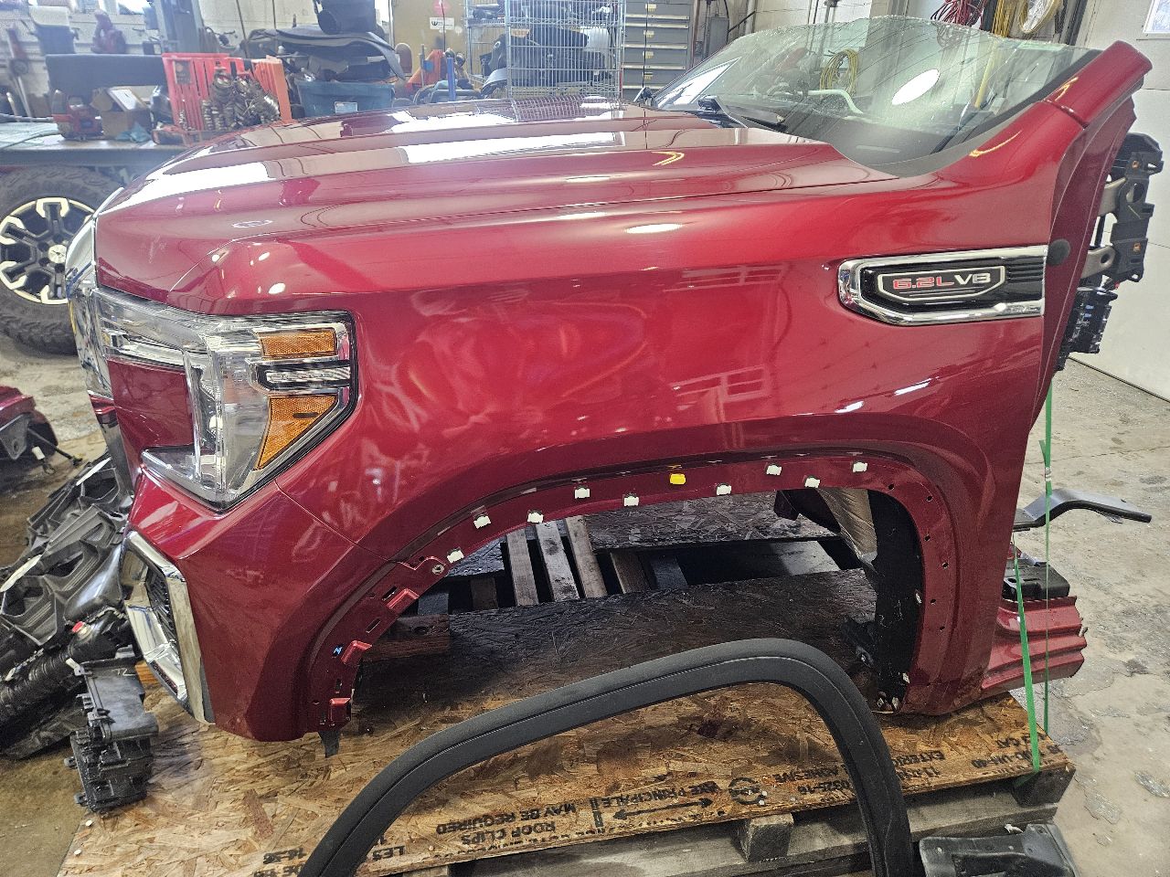 2020 SIERDEN15 GLORY RED GPJ RH FENDER DENT AT BTM 31325 - image 17