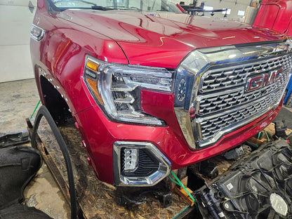 2020 SIERRA DENALI GLORY RED GPJ RH FENDER DENT AT BTM 31325 - image 1