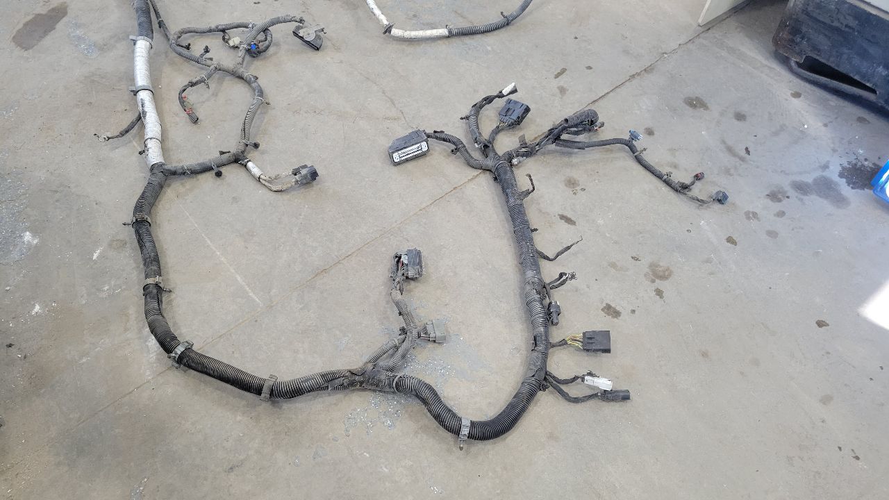 2020 SIERDEN15 CHASSIS FRAME HARNESS 4WD 84765036 31334 - image 2