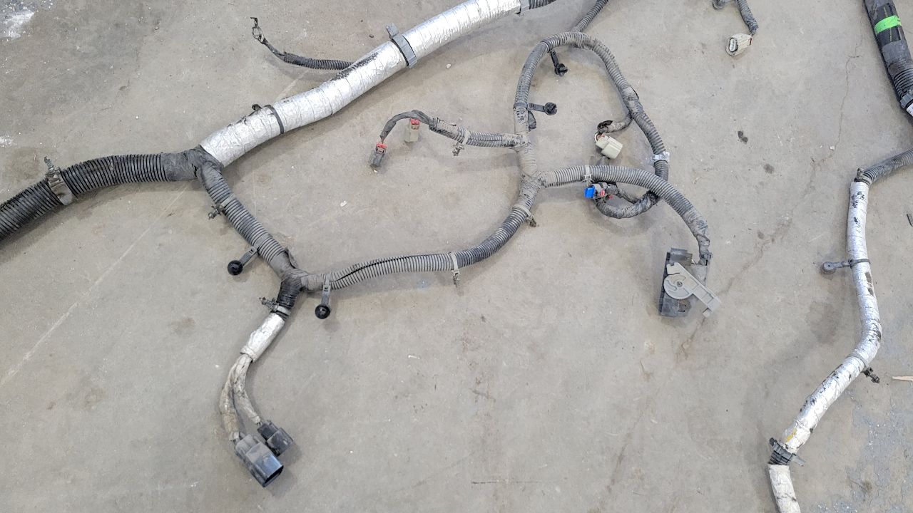 2020 SIERDEN15 CHASSIS FRAME HARNESS 4WD 84765036 31334 - image 8