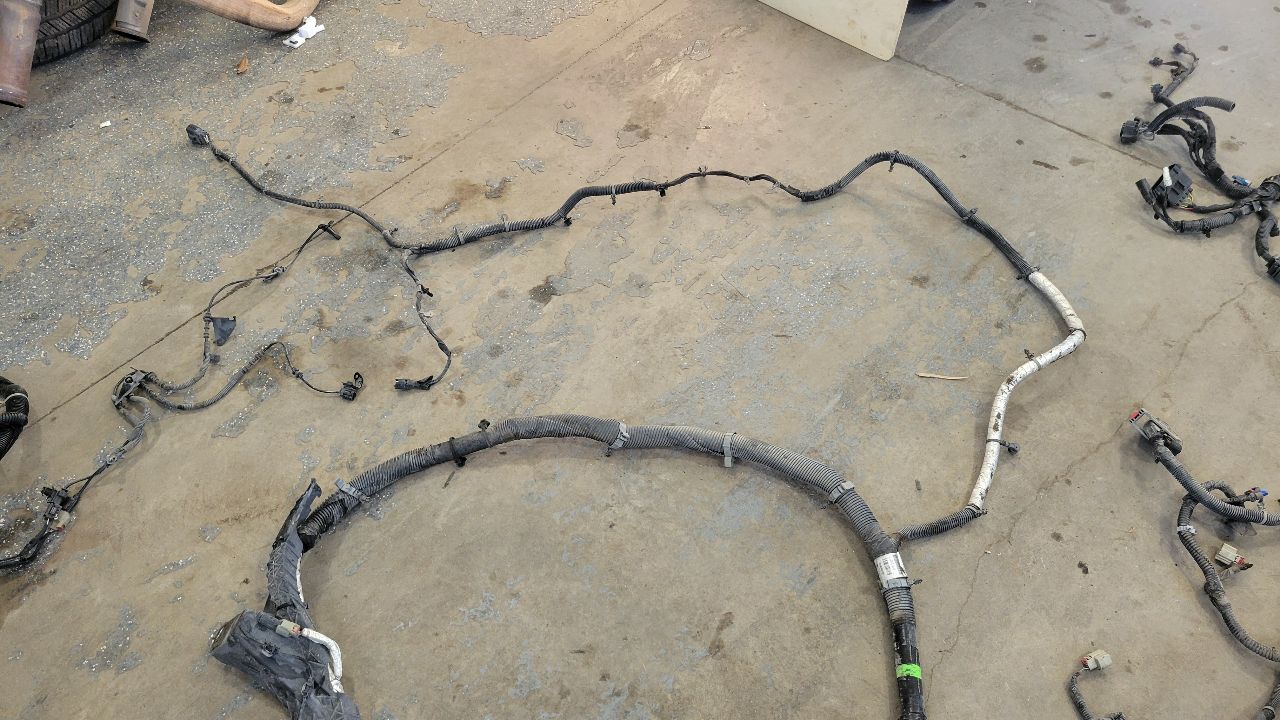 2020 SIERDEN15 CHASSIS FRAME HARNESS 4WD 84765036 31334 - image 11