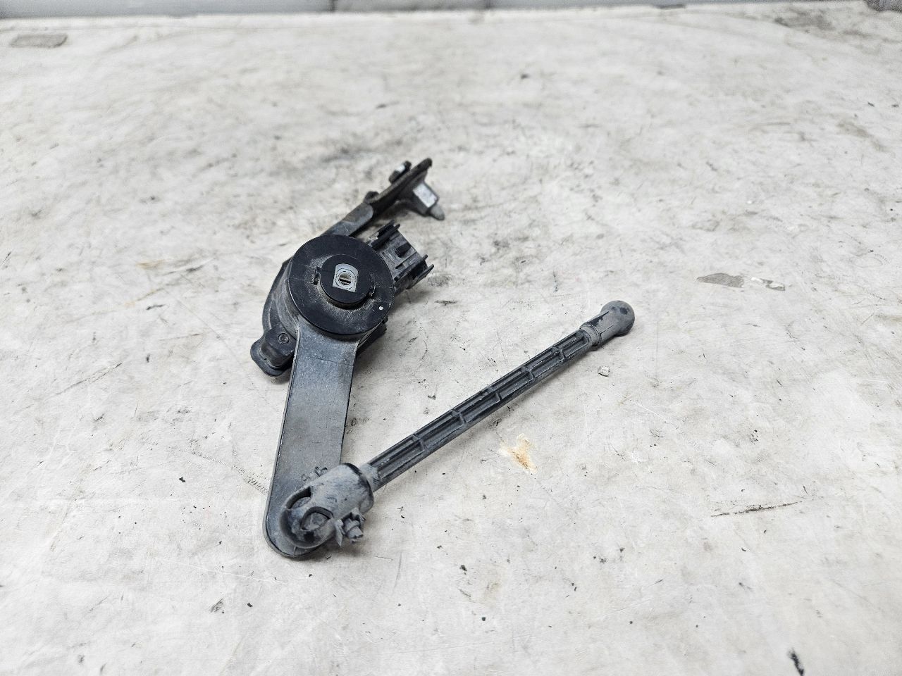 2020 SIERDEN15 FRONT RH RIDE HEIGHT SENSOR 84361023 31346 - image 5