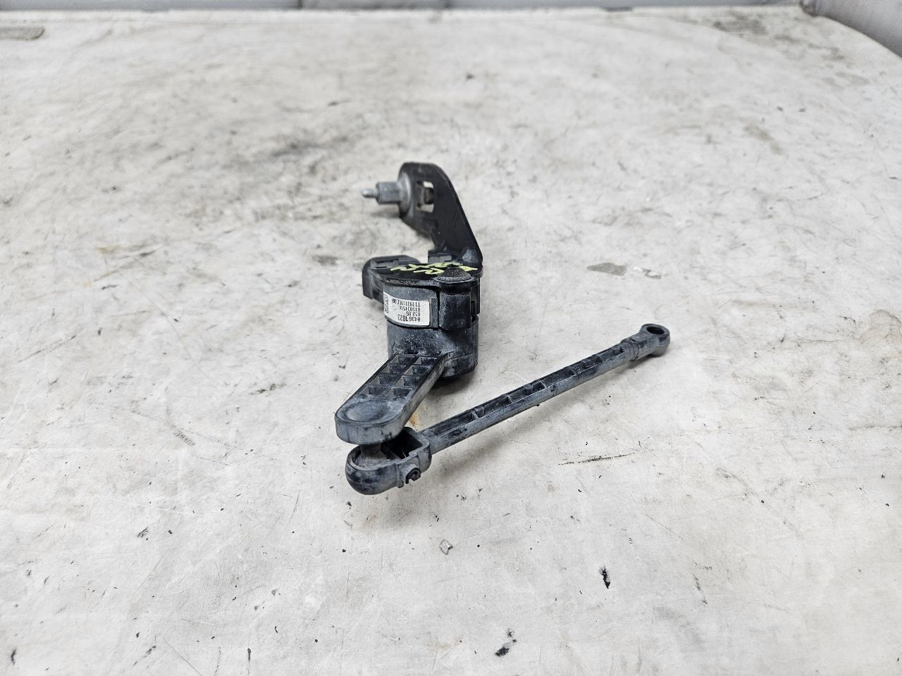 2020 SIERDEN15 FRONT RH RIDE HEIGHT SENSOR 84361023 31346 - image 10