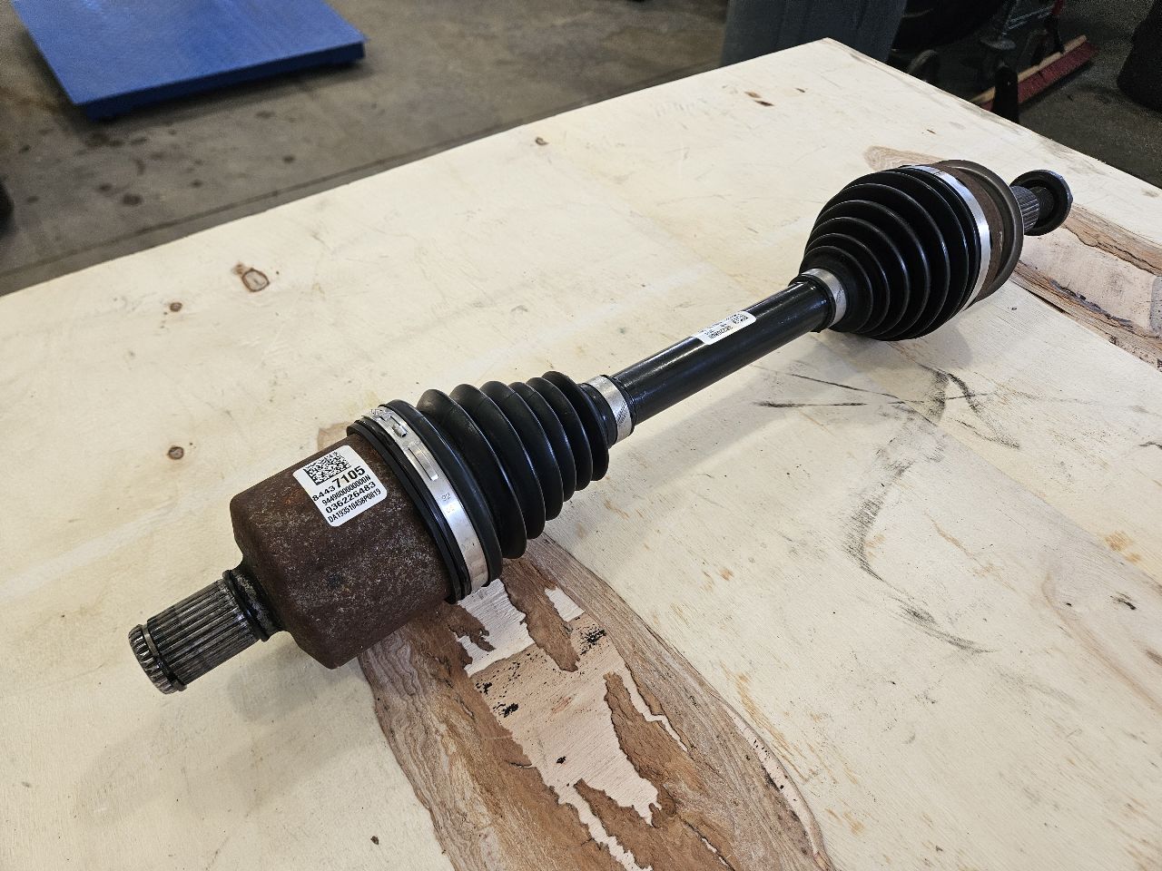 2020 SIERDEN15 FRONT CV AXLE SHAFT 84437105 52K 31364 - image 3